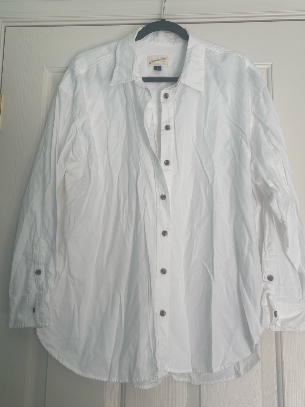 Women’s Universal Thread cotton oversized white button-up shirt size XL